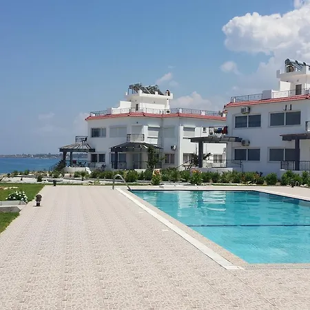 Apartament Jewel In Emerald Bay *
