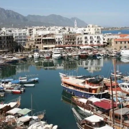 Jewel In Emerald Bay * Lapitos